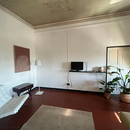 Apartment Ampio D'epoca In Piazza Del Teatro Camogli